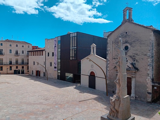 enllumenat pl Jaume I 222